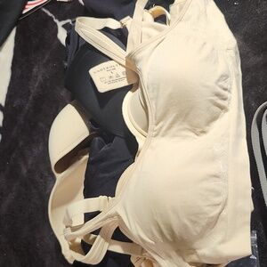 Underoutfit large, wireless bra ,, cream color